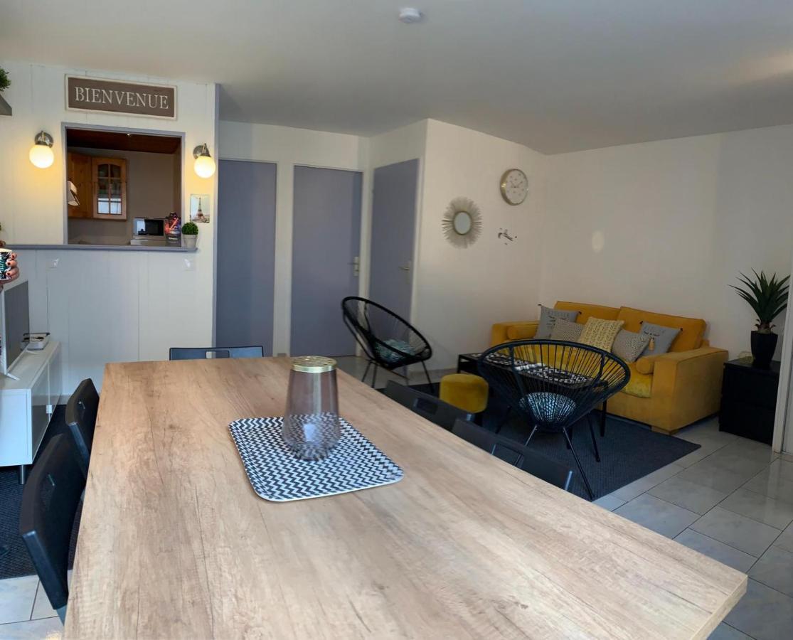Appartement Eco 6 Personnes Magny-le-Hongre Exterior foto